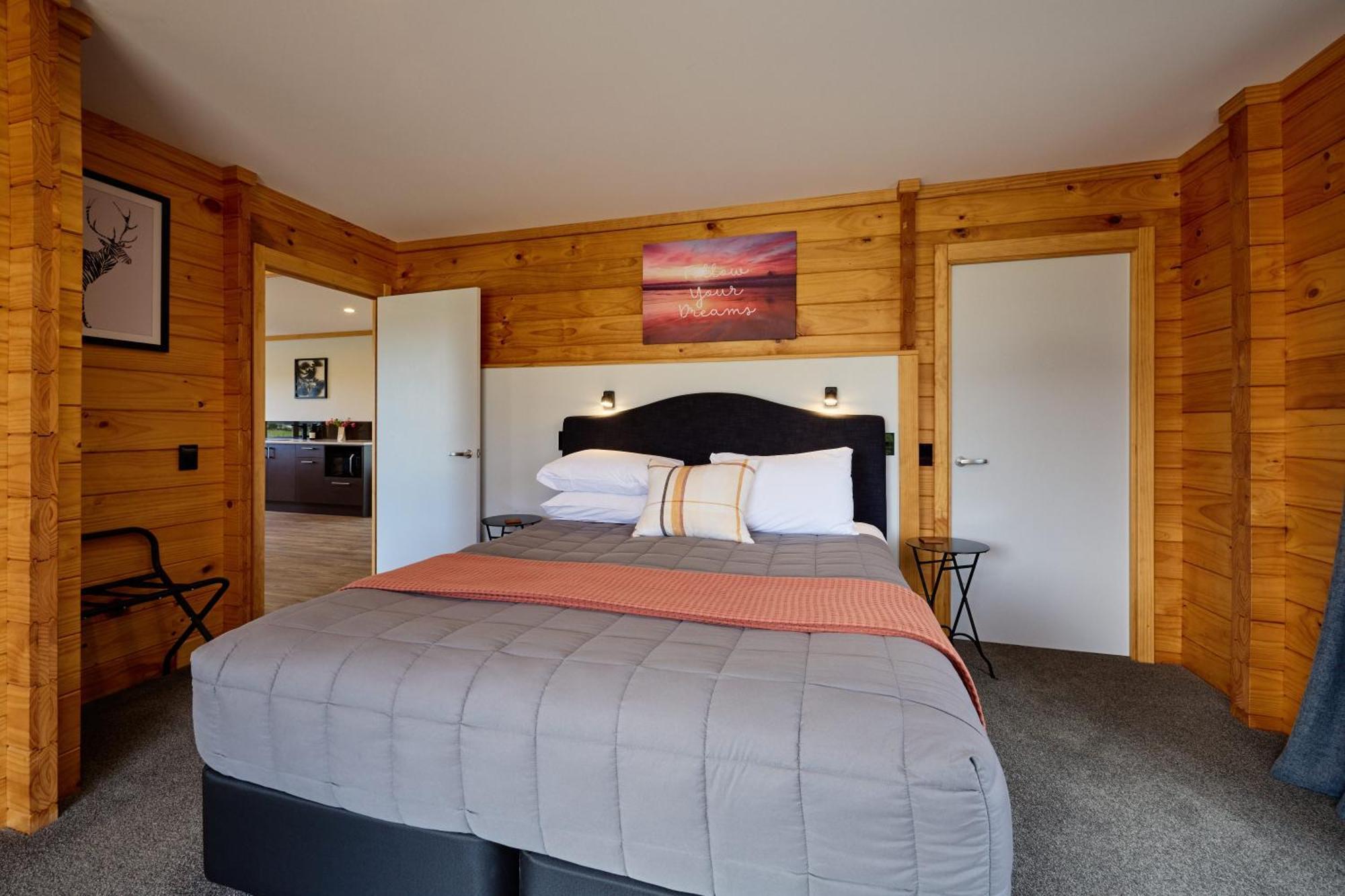 Deerbrooke Kaikoura Chalets - Chalet 2 Villa Екстериор снимка